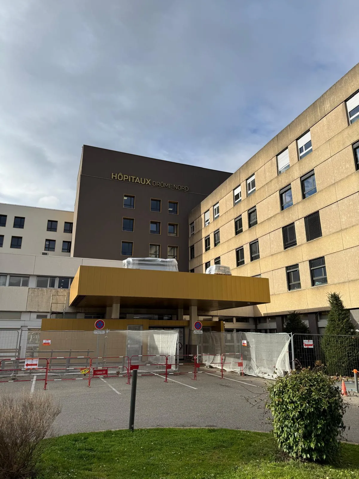 Centre Hospitalier des Collines — chantier, photo 19