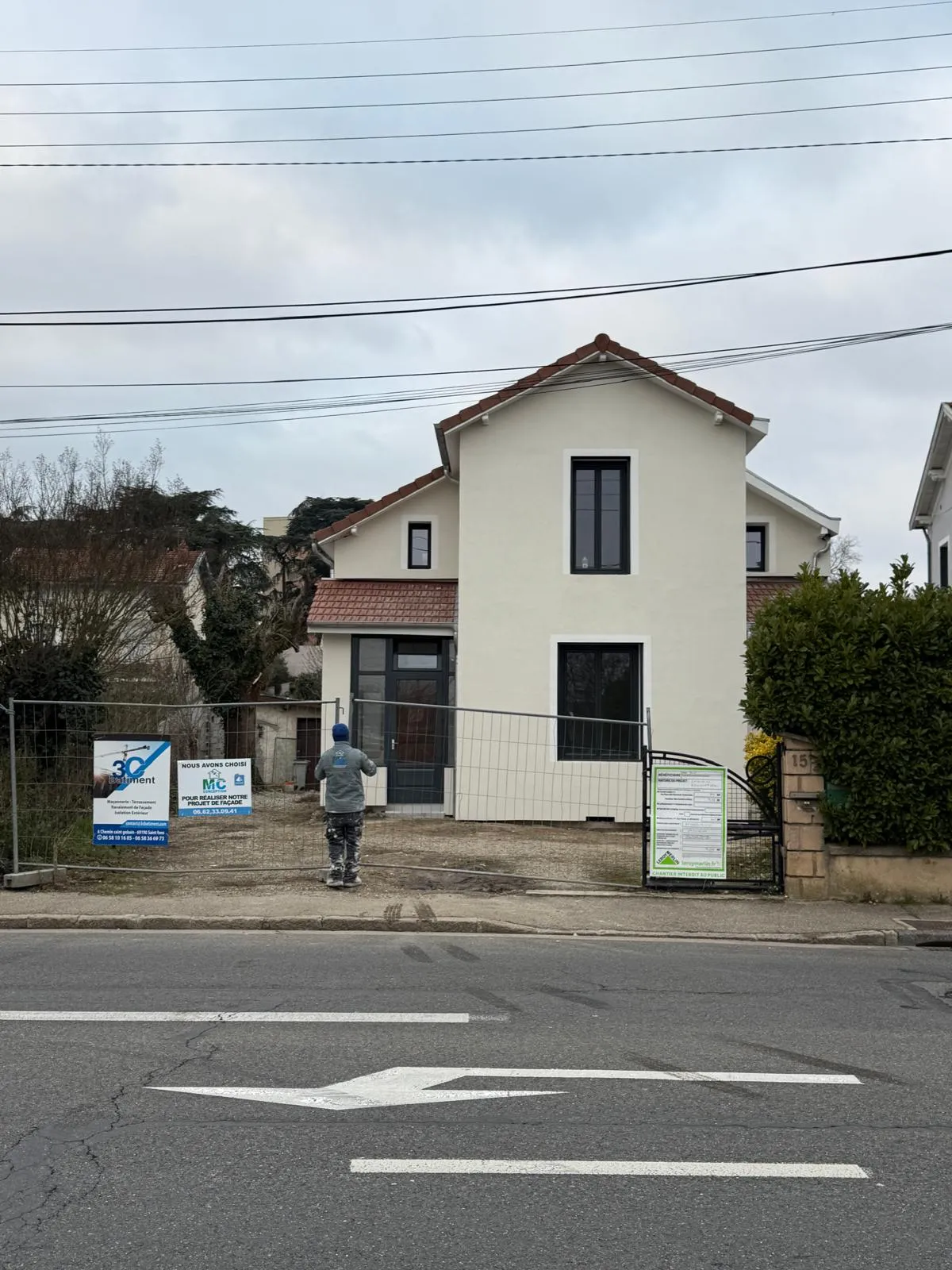 Maison des Cerisiers — façade après travaux